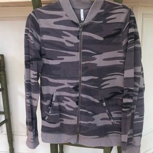 Z-Supply Fullzip Camo Jacket